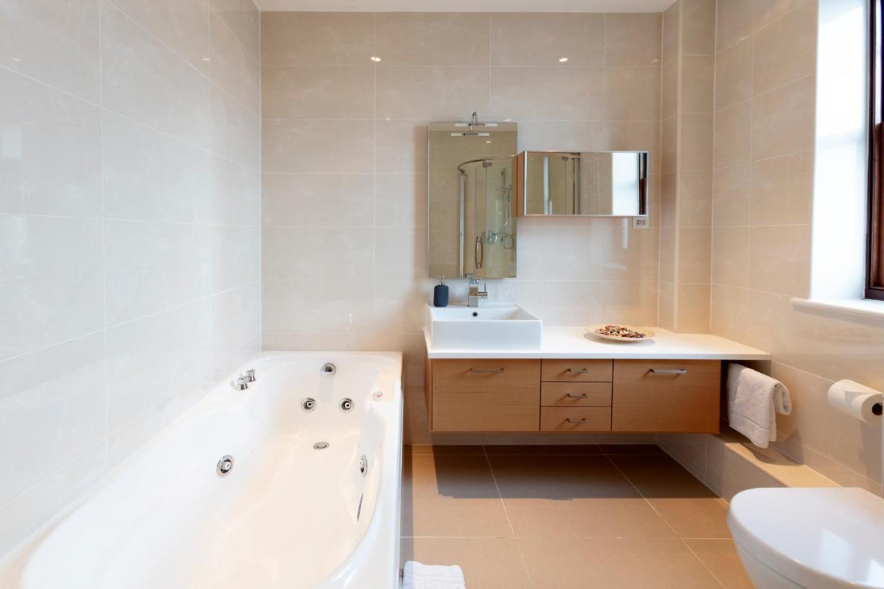 Hampden Apartments - The Henry Windsor Luaran gambar